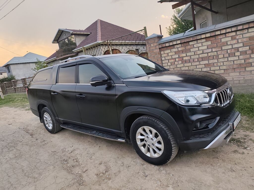 Ssangyong Rexton Khan