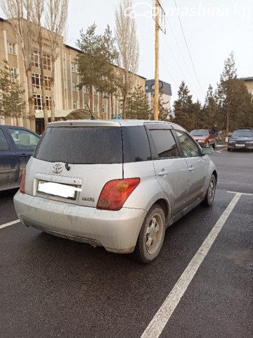 Toyota Ist