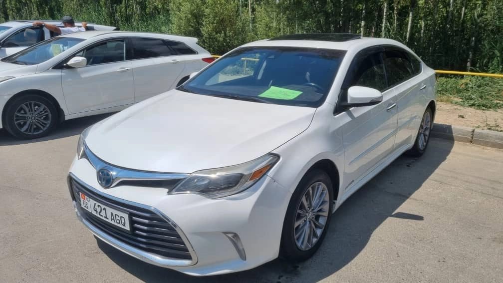 Toyota Avalon IV Рестайлинг 2017