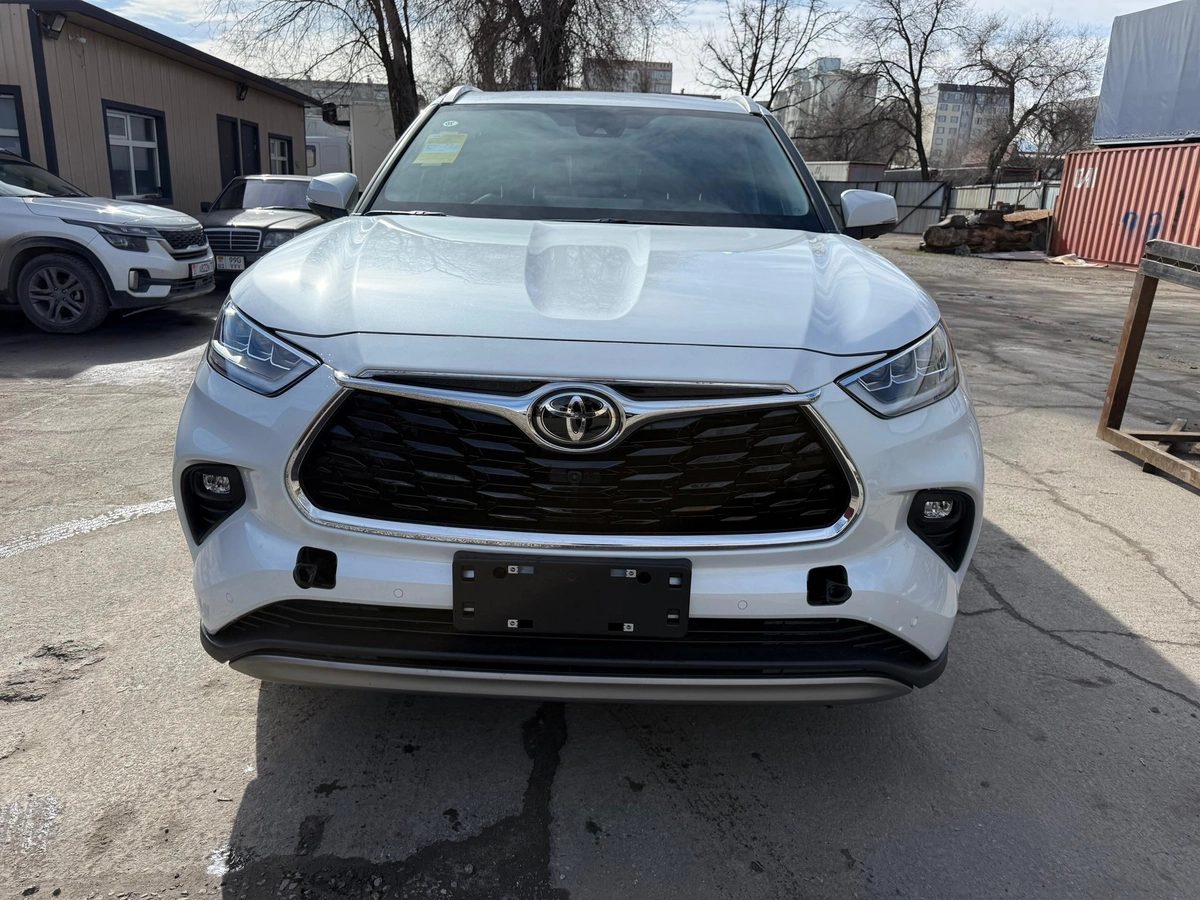 Toyota Highlander IV (U70) 2026