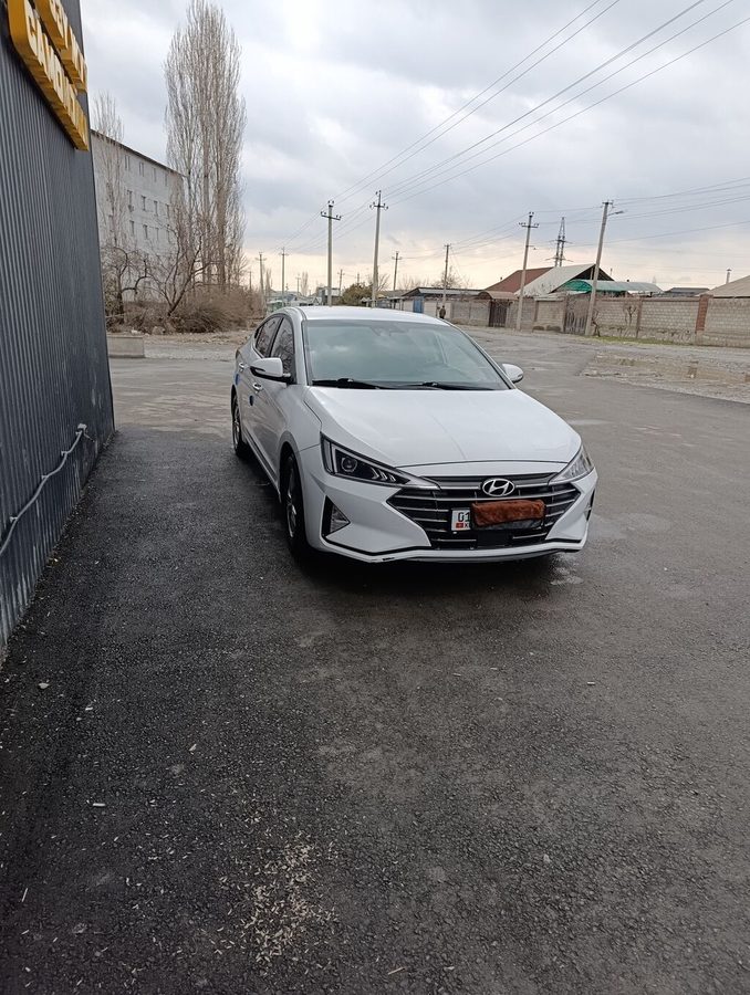 Hyundai Avante