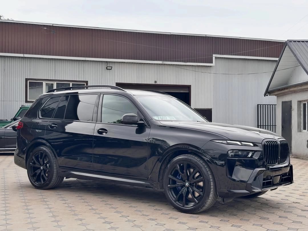 BMW X7 I (G07) Рестайлинг 2022