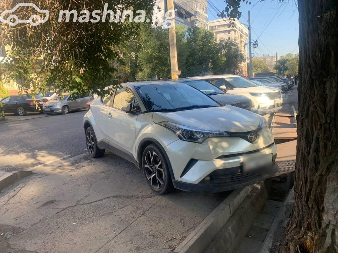 Toyota C-HR I