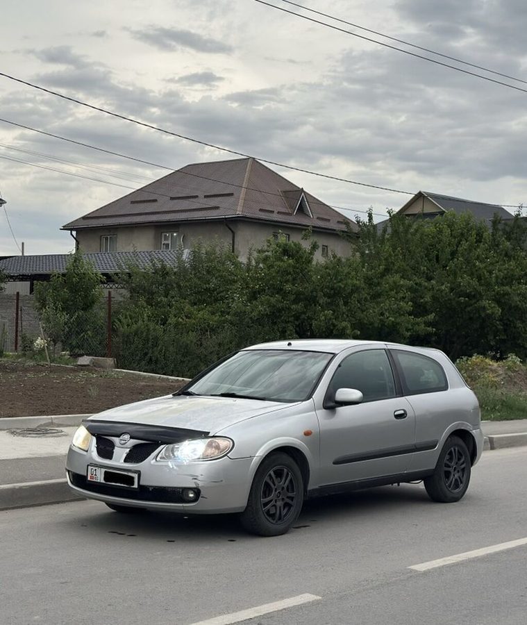 Nissan Almera