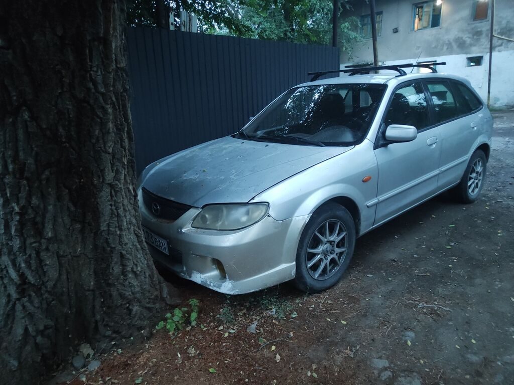 Mazda 323