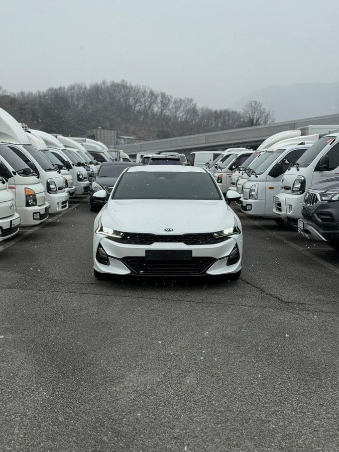Kia K5