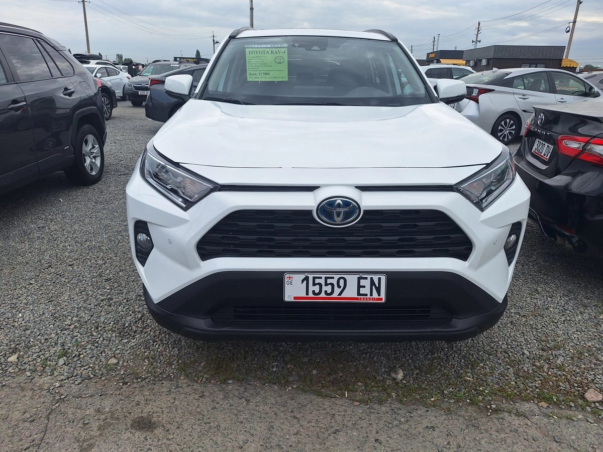 Toyota RAV4 V (XA50) 2019
