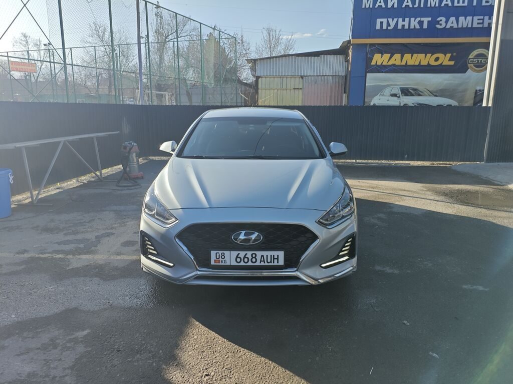 Hyundai Sonata