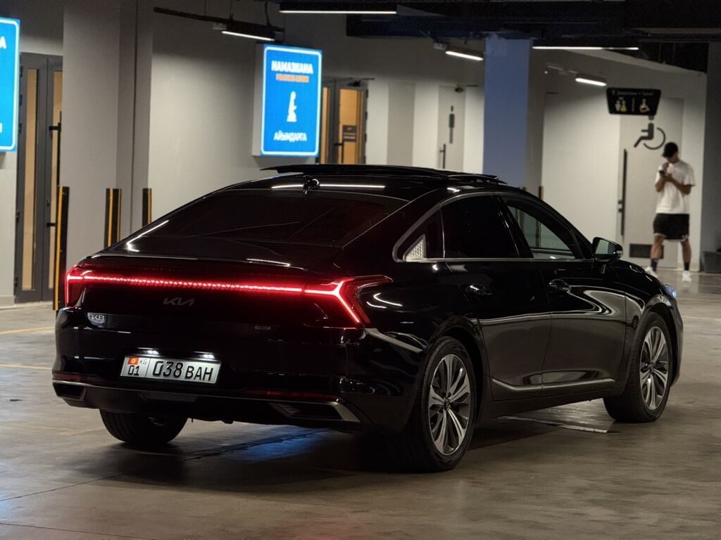 Kia K8