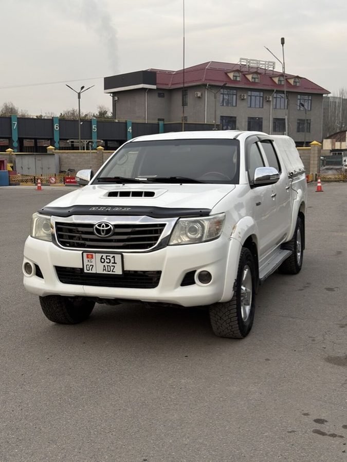 Toyota Hilux