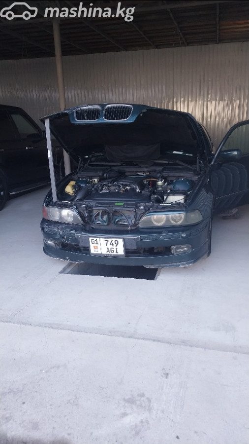 BMW 5 серии IV (E39)