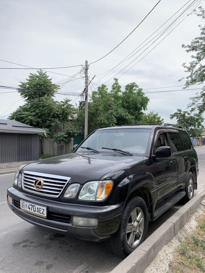 Lexus LX
