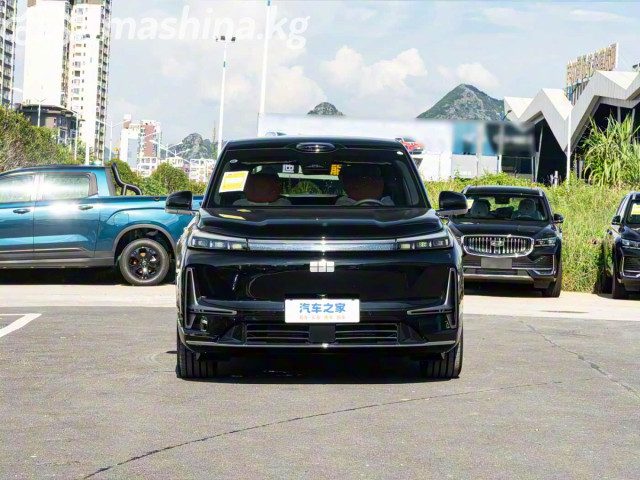 Geely Galaxy M9