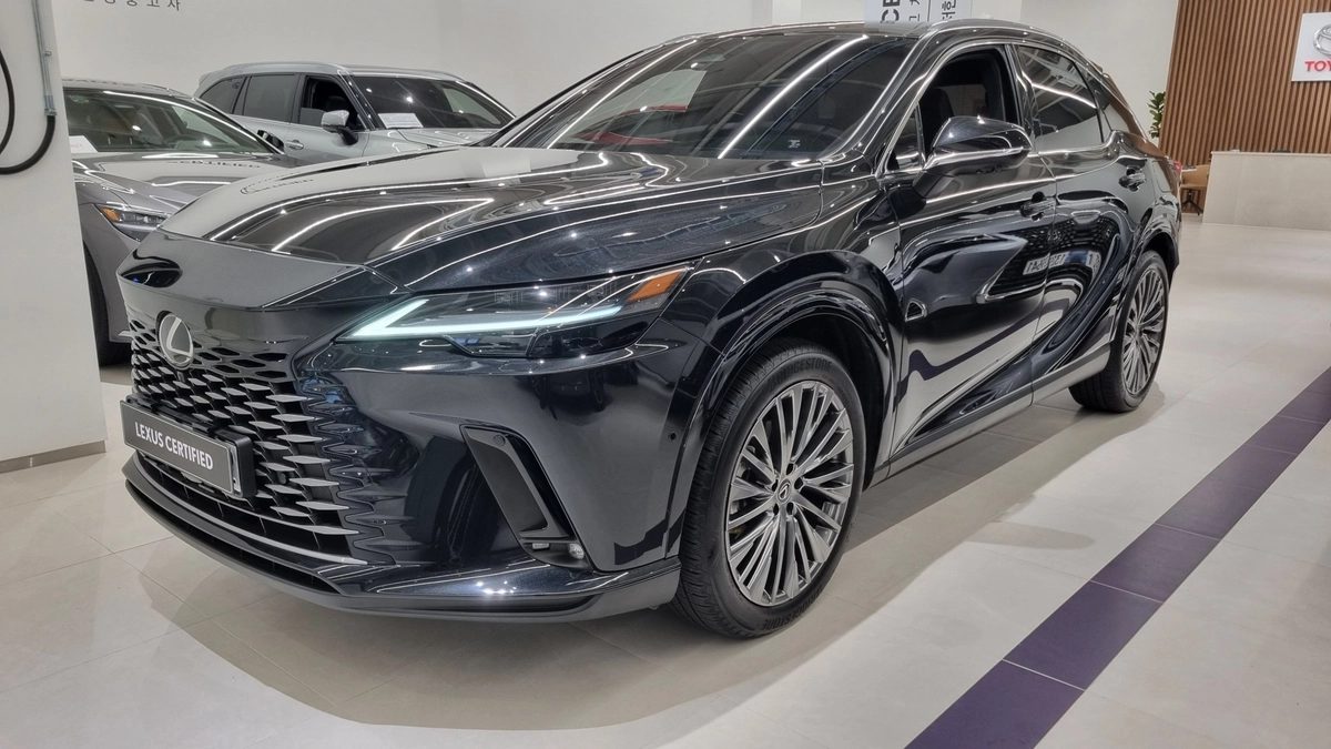 Lexus RX V 2024
