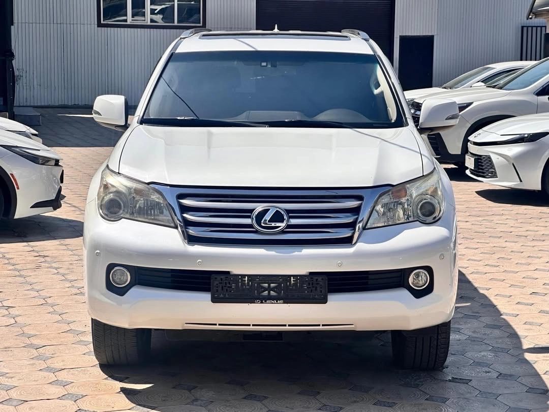 Lexus GX II 2011