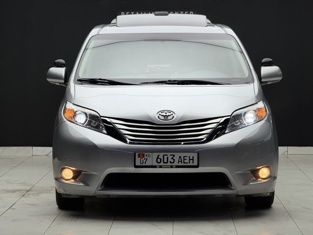 Toyota Sienna