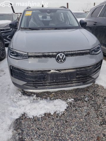 Volkswagen Tharu