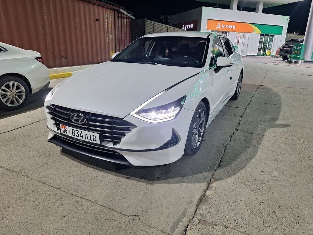 Hyundai Sonata