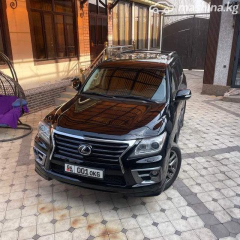 Lexus LX