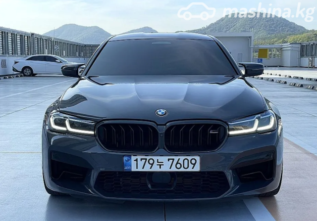 BMW M5