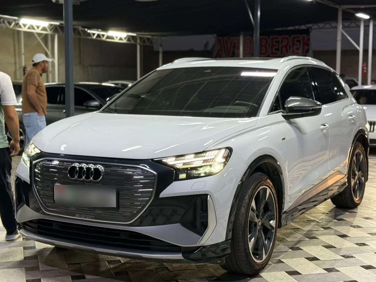 Audi Q4 e-tron 2023
