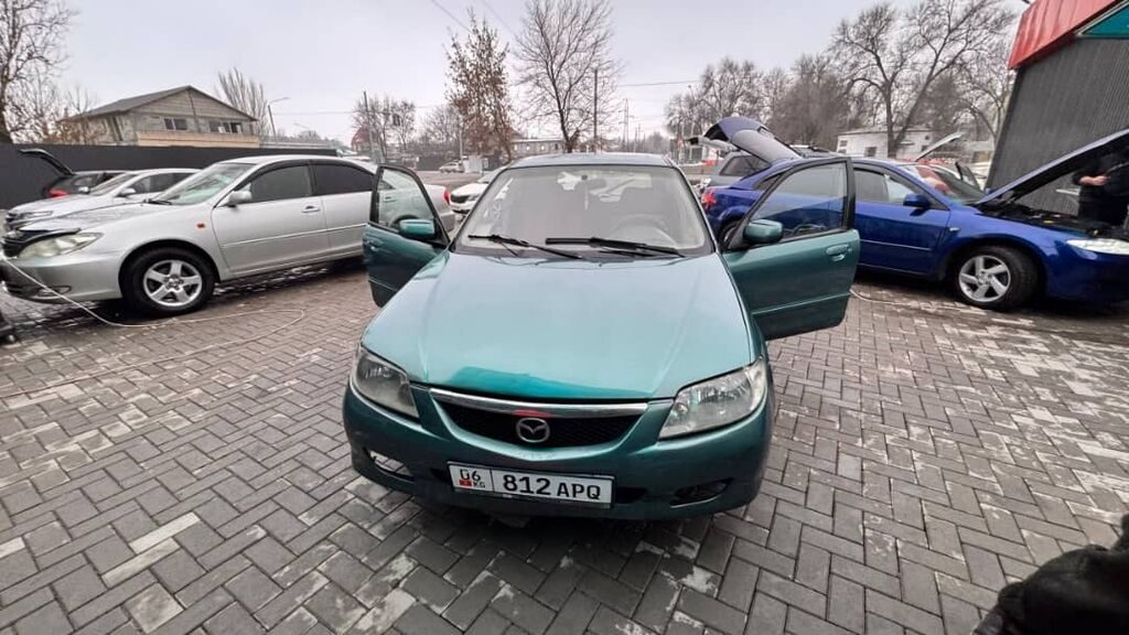 Mazda Familia
