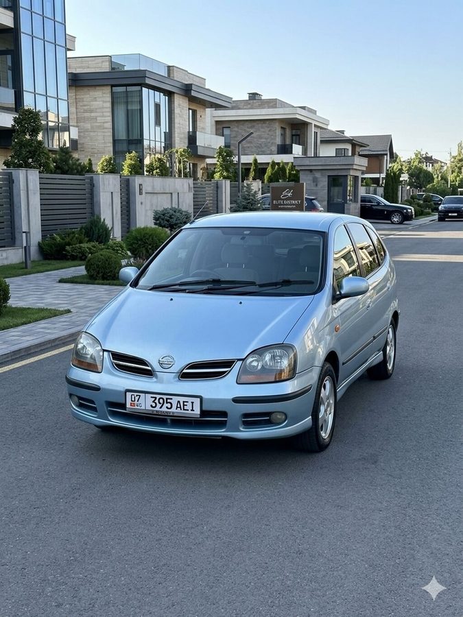 Nissan Almera Tino