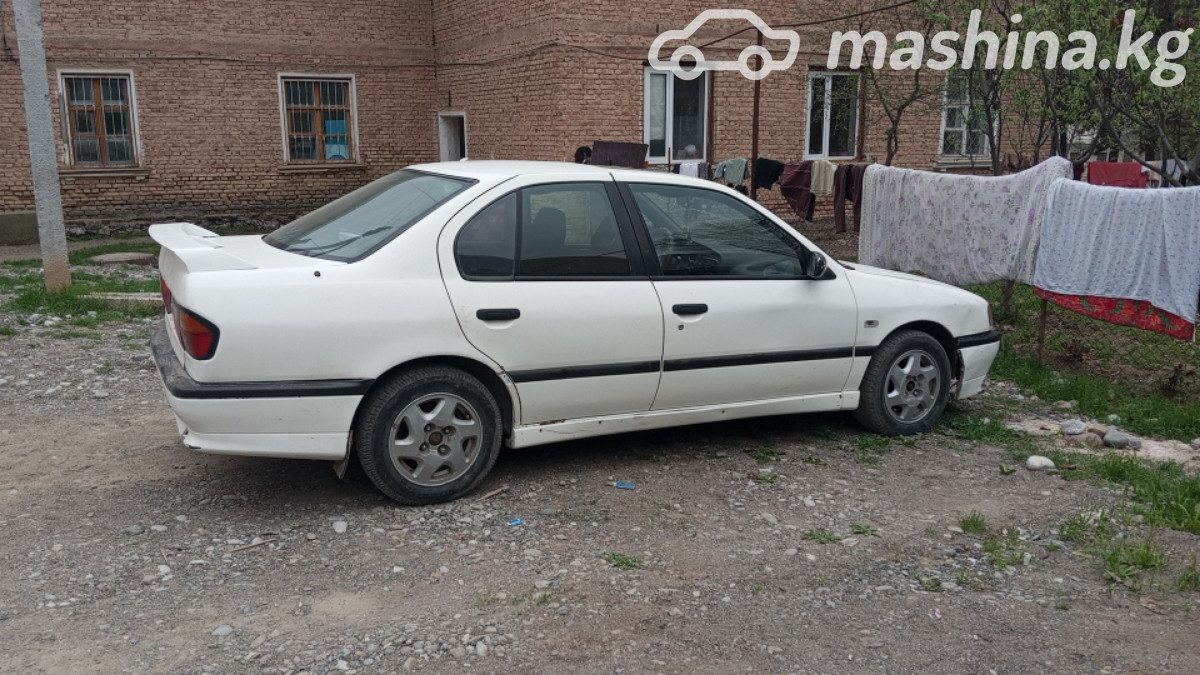 Nissan Primera I (P10)