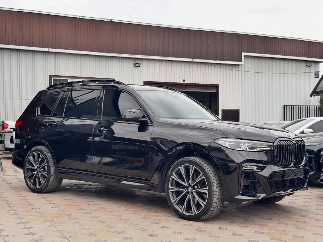 BMW X7 I (G07) 2021