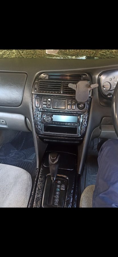 Mitsubishi Diamante