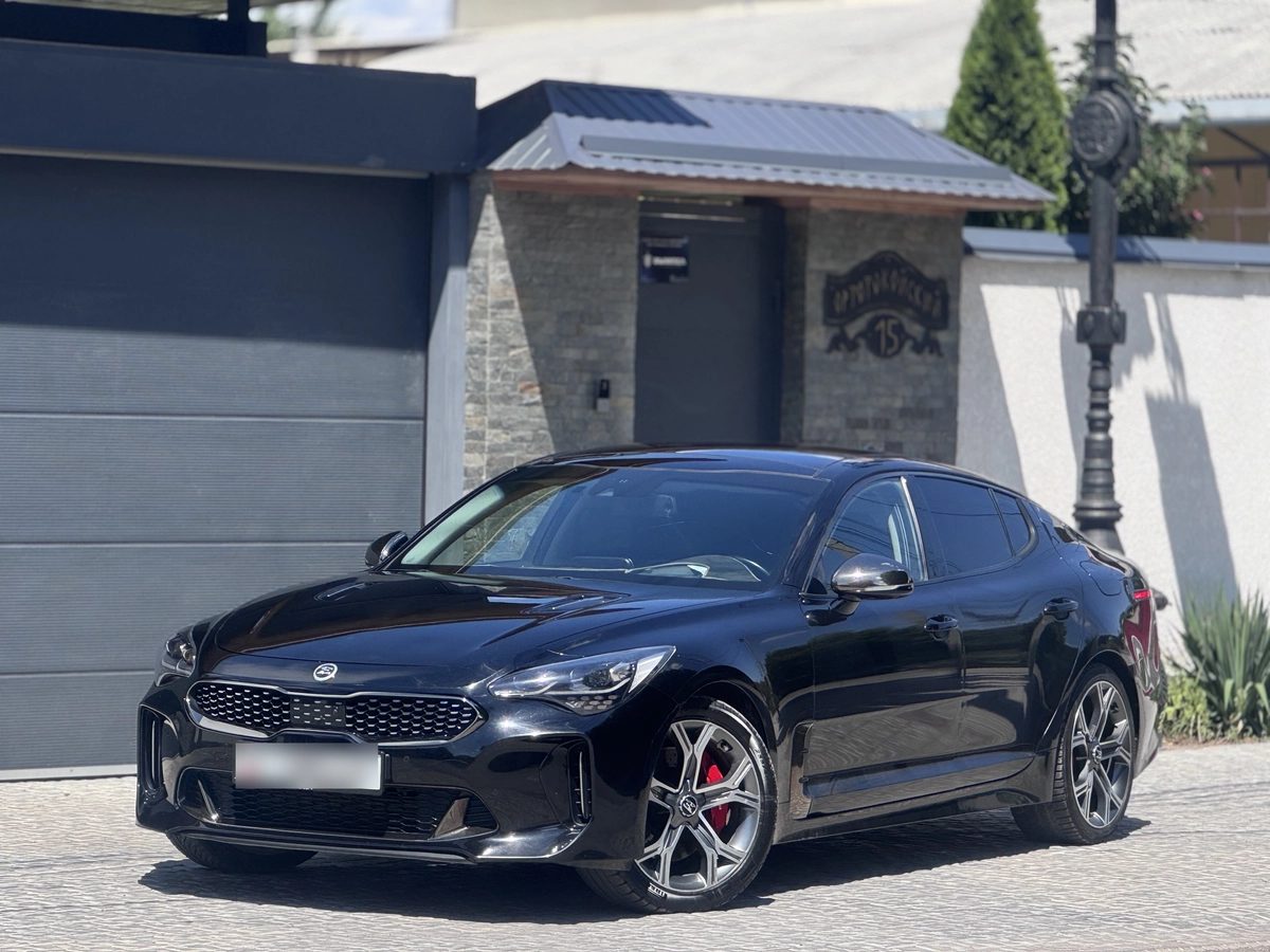 Kia Stinger I 2.2d AT