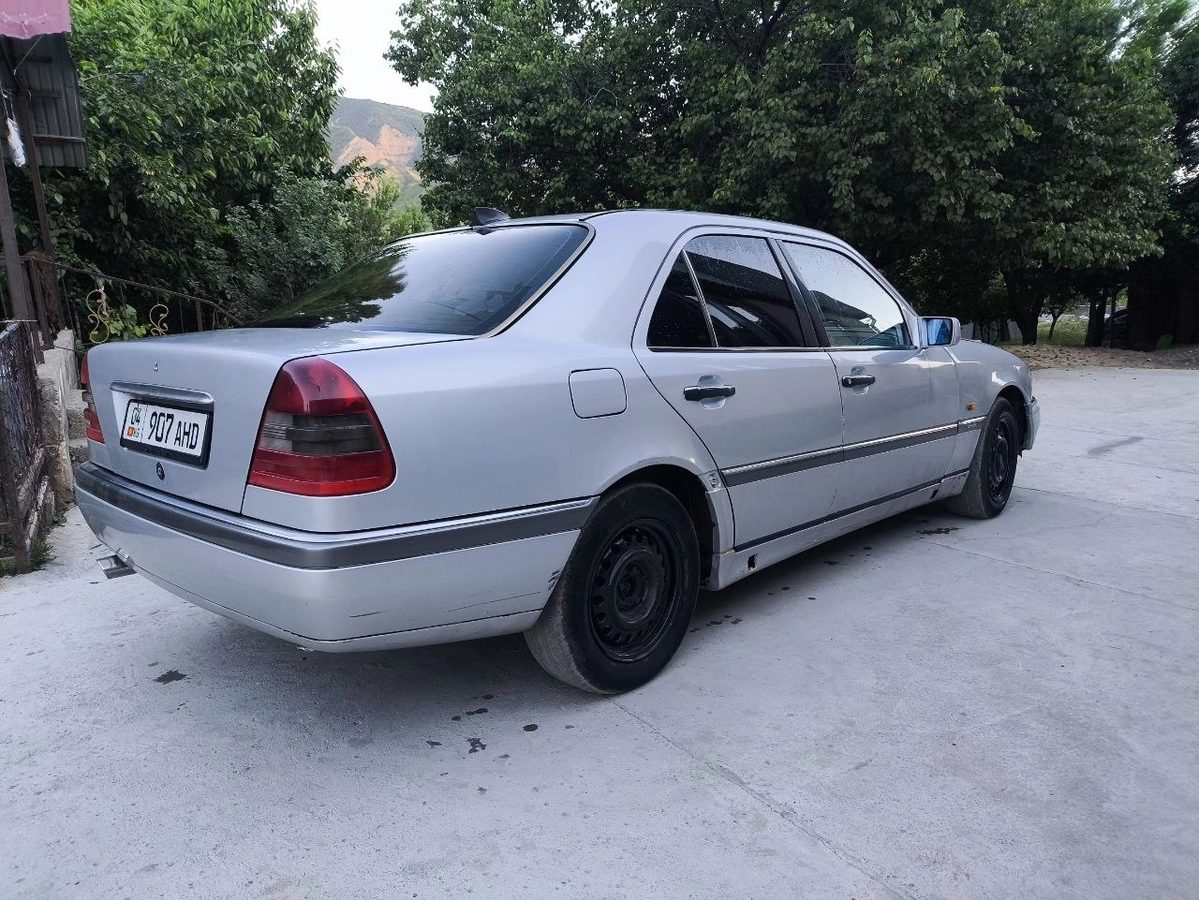 Mercedes-Benz C-Класс I (W202) 1993