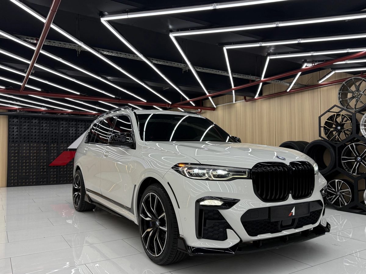 BMW X7 I (G07) 2019
