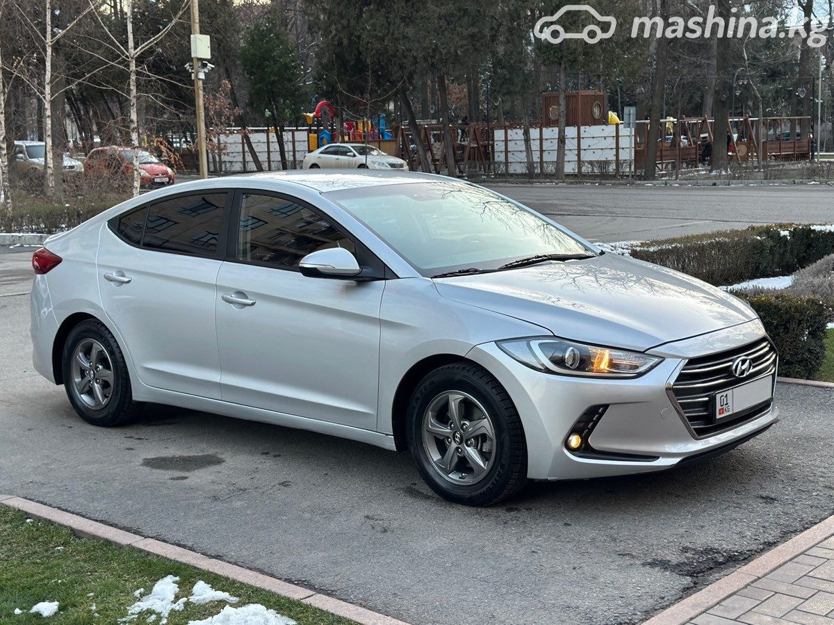 Hyundai Avante VI