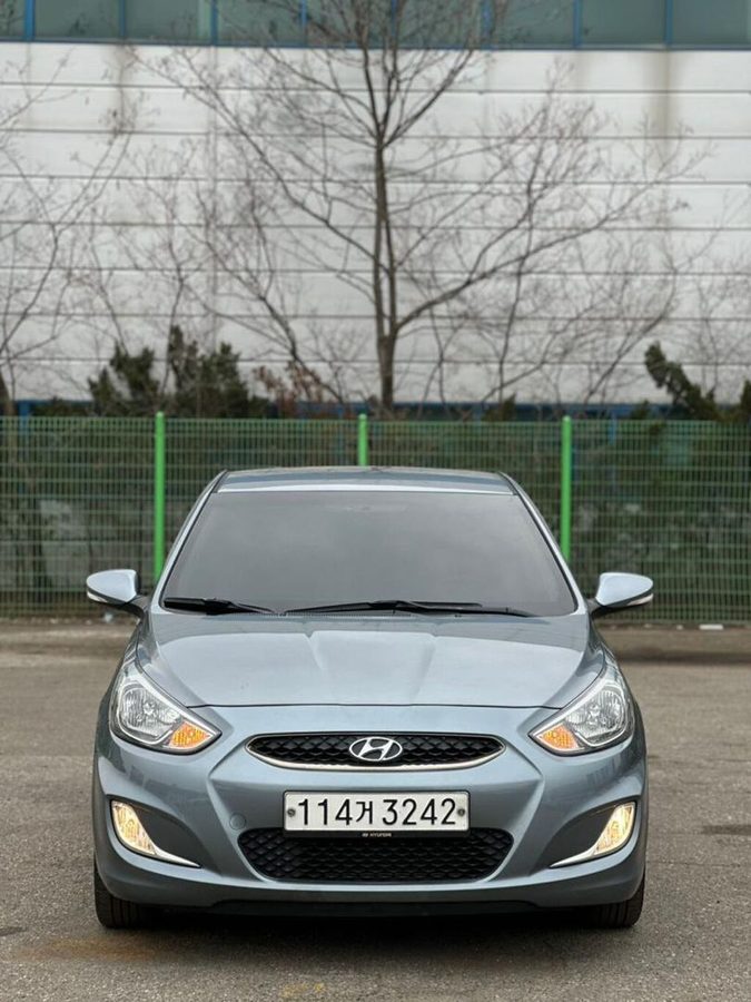 Hyundai Accent