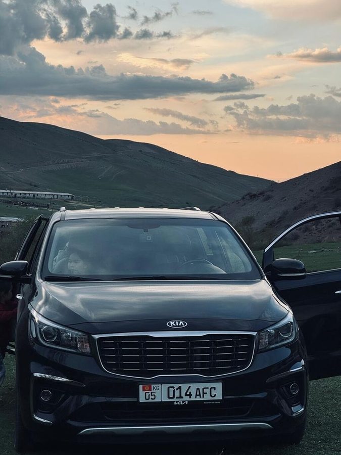 Kia Carnival