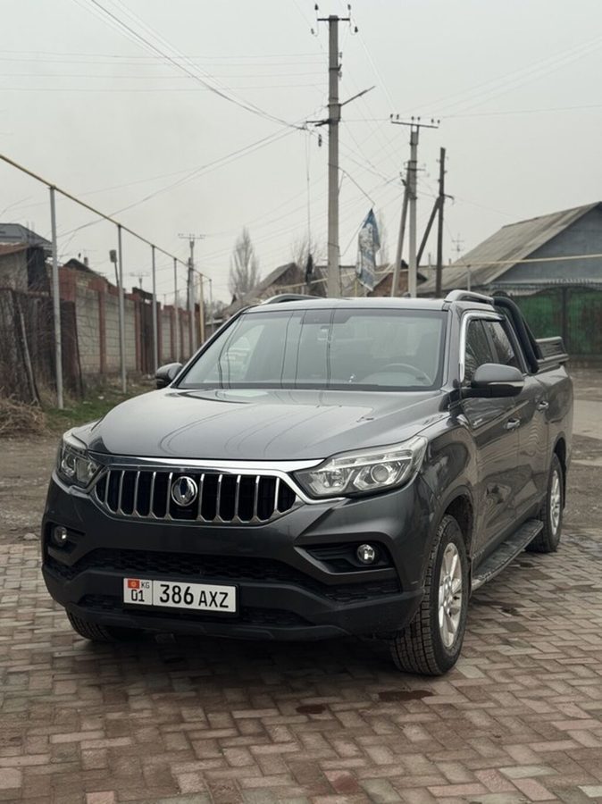 Ssangyong Rexton Khan