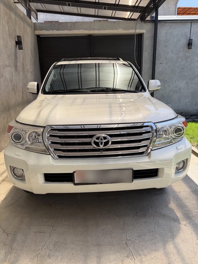 Toyota Land Cruiser 200 Series Рестайлинг 1 4.6 AT 4WD