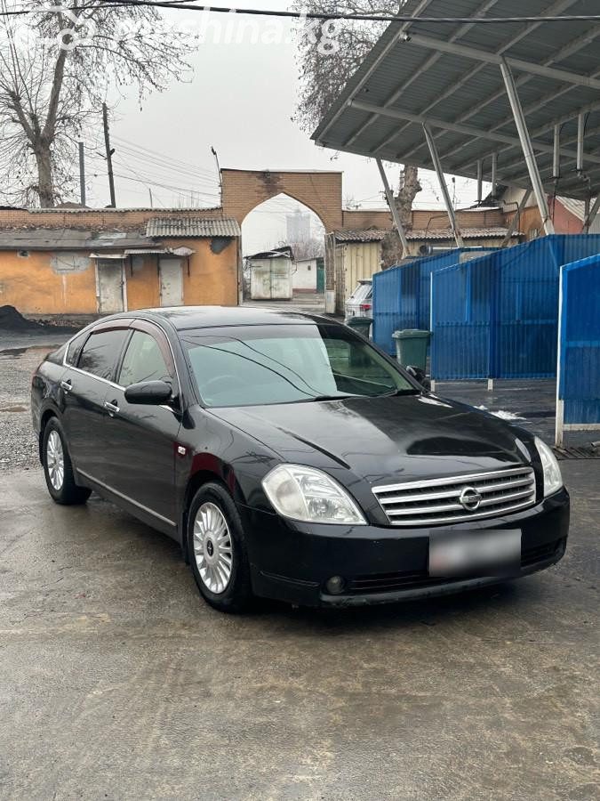 Nissan Teana I