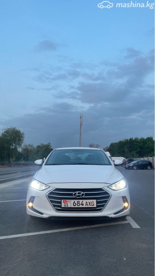 Hyundai Avante VI