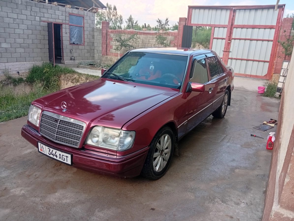 Mercedes-Benz E-Класс I (W124) 1994
