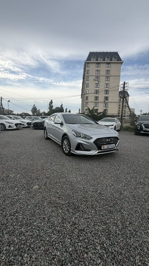 Hyundai Sonata