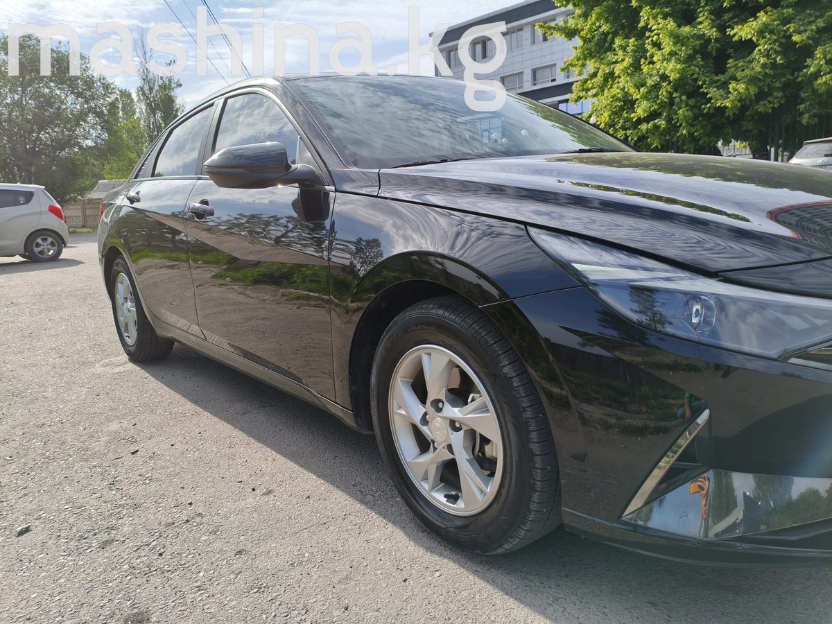 Hyundai Avante VII 2021