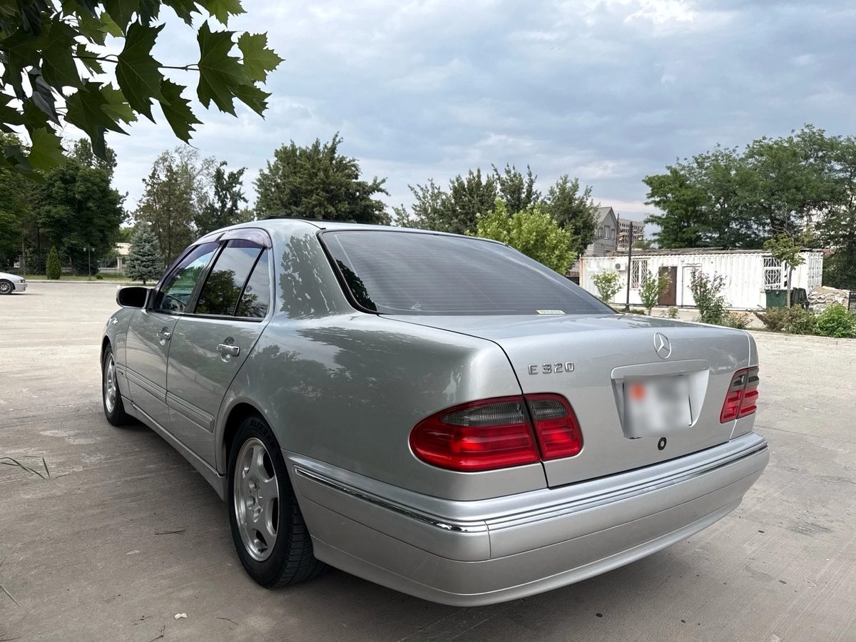 Mercedes-Benz E-Класс II (W210, S210) Рестайлинг 2001