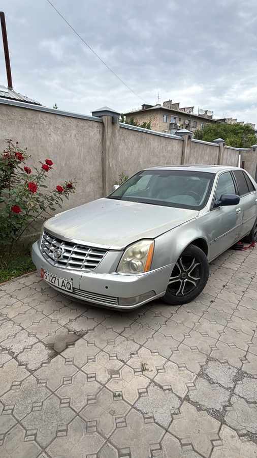 Cadillac DTS