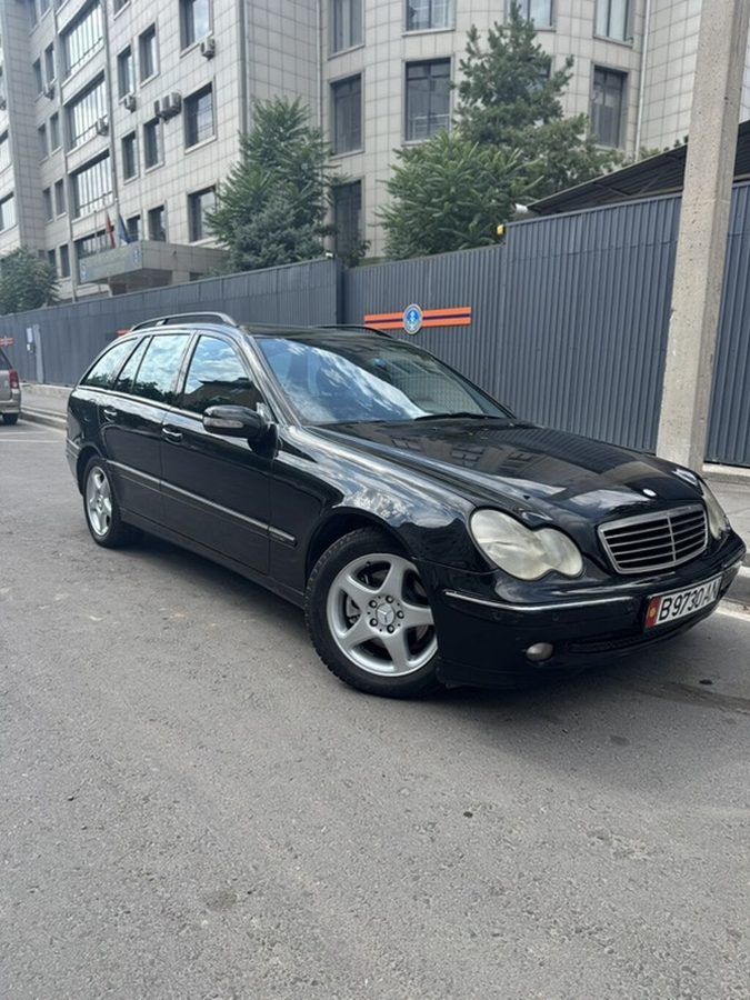 Mercedes-Benz C-Class