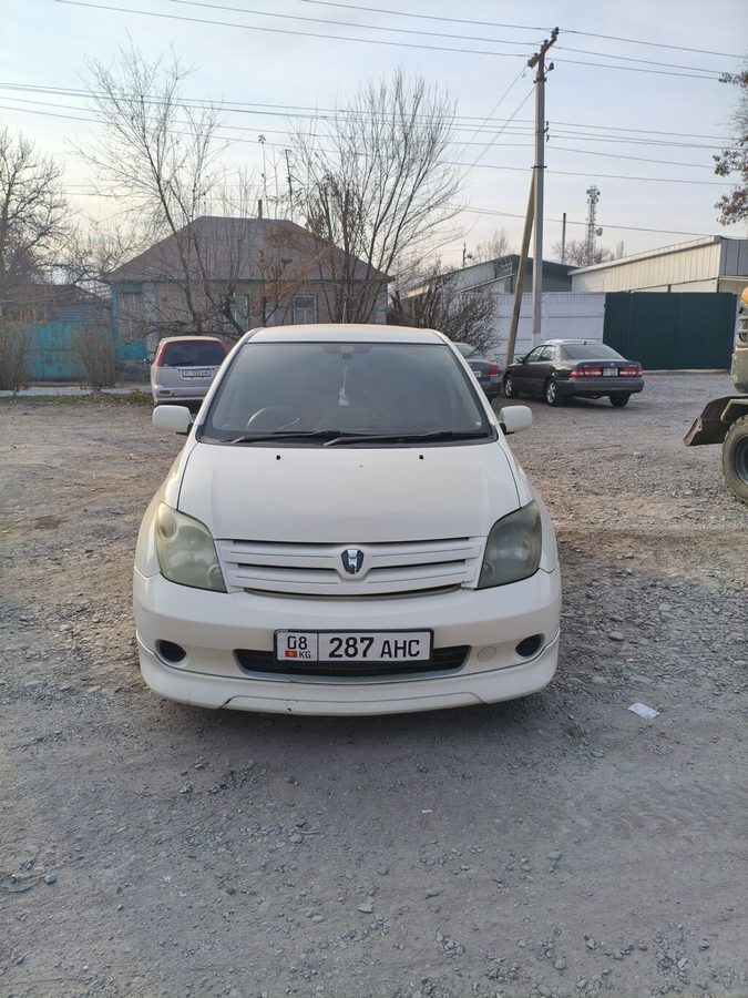 Toyota Ist