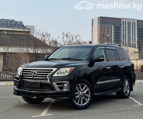 Lexus LX