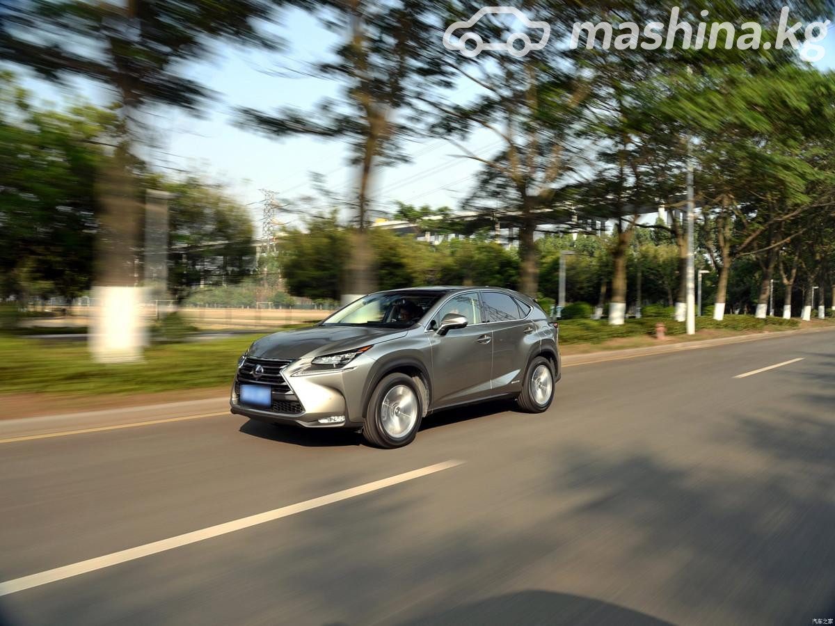 Lexus NX II
