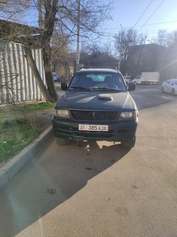 Mitsubishi Montero Sport
